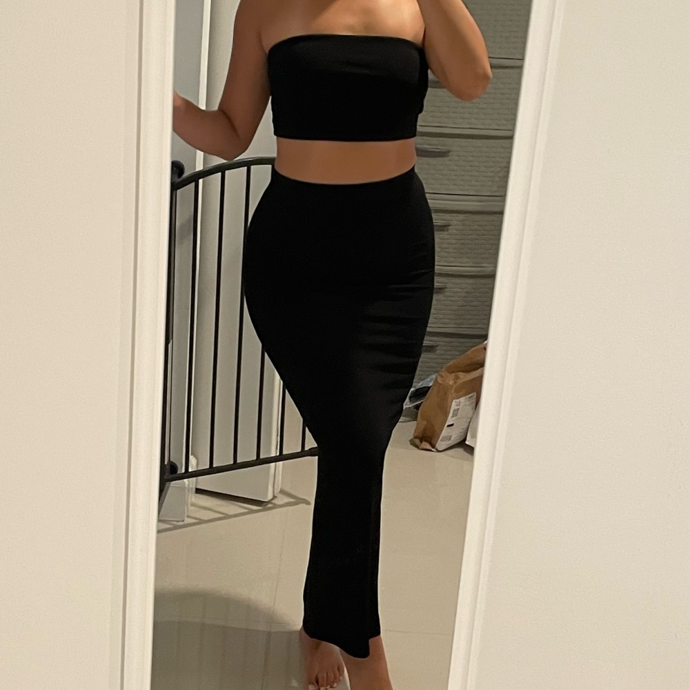 Bodycon 2 piece set (two piece set) midi skirt & bandeau